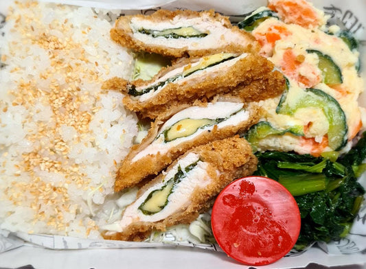 【WED】 Chicken/Fish Schnitzel with cheese
